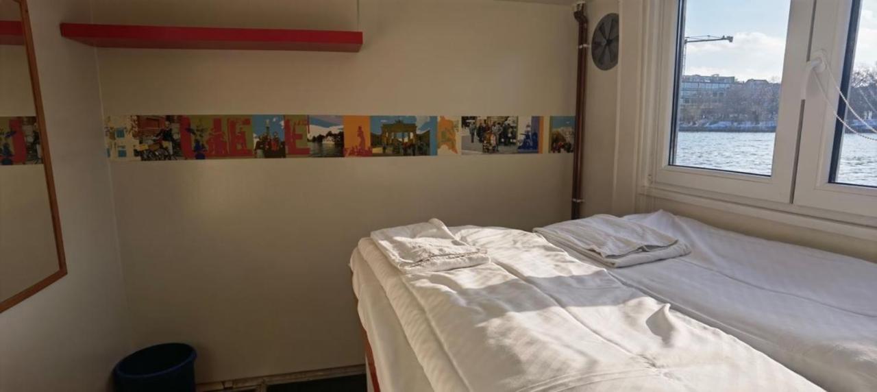 Shipotel-Berlin Gmbh, Shipotel Eastern & Shipotel Western Екстериор снимка