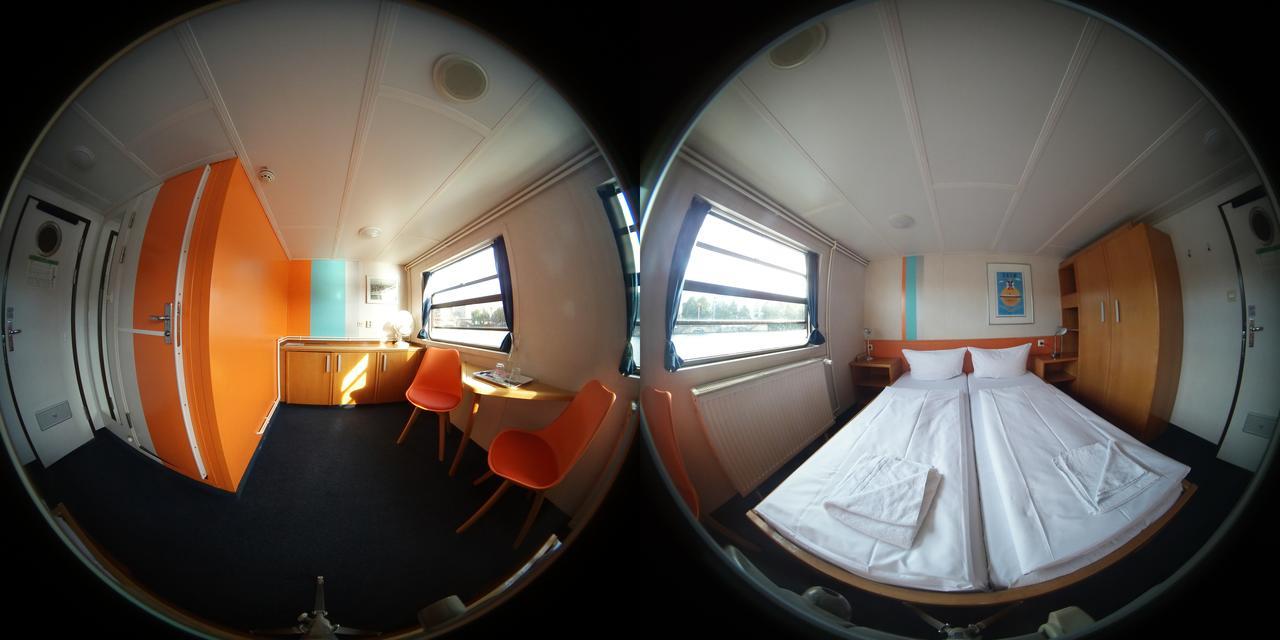 Shipotel-Berlin Gmbh, Shipotel Eastern & Shipotel Western Екстериор снимка