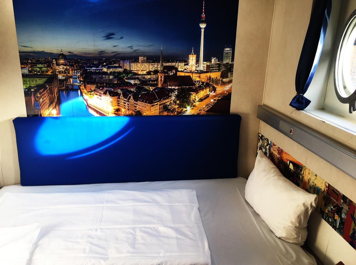 Shipotel-Berlin Gmbh, Shipotel Eastern & Shipotel Western Екстериор снимка