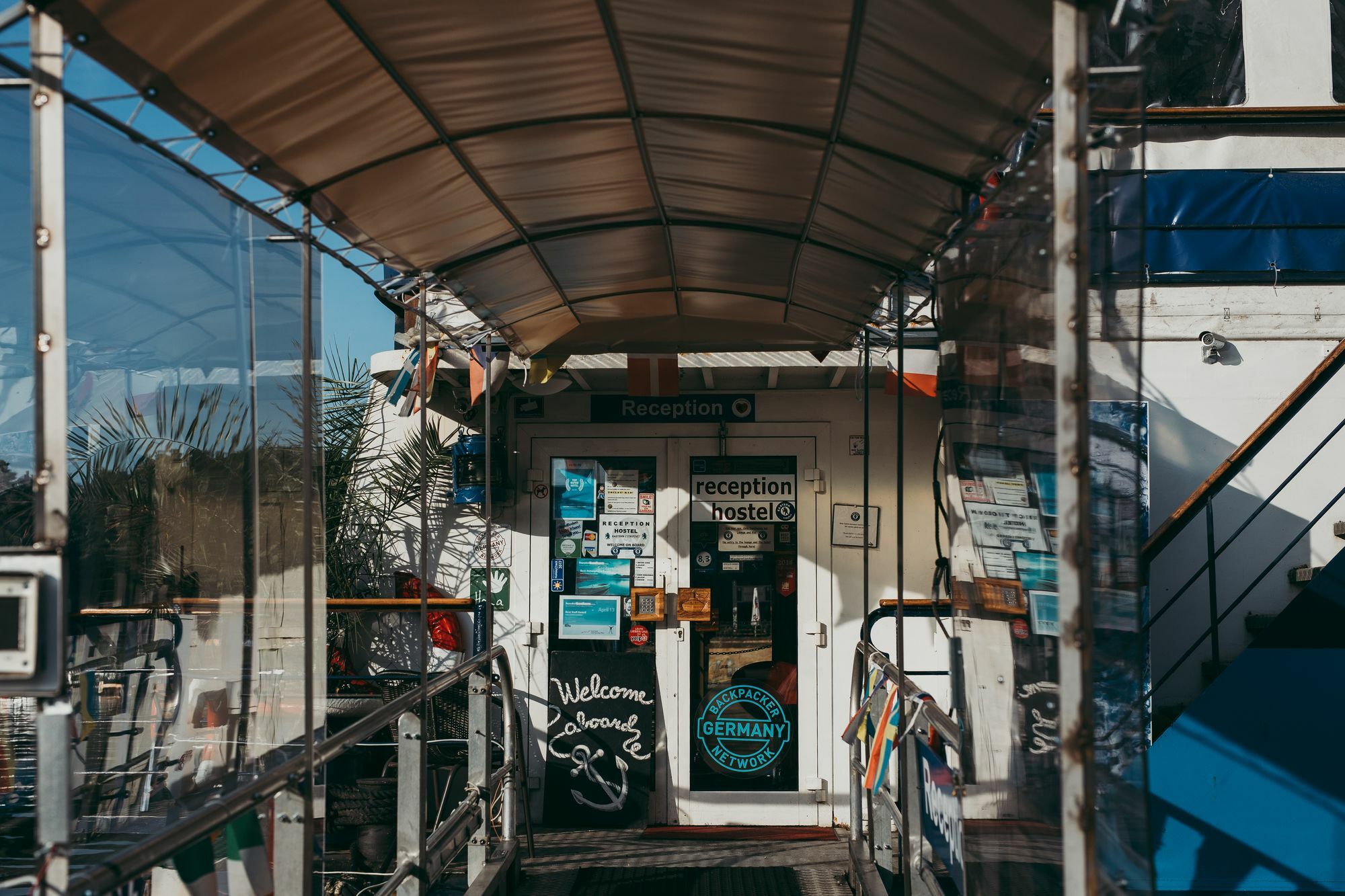 Shipotel-Berlin Gmbh, Shipotel Eastern & Shipotel Western Екстериор снимка